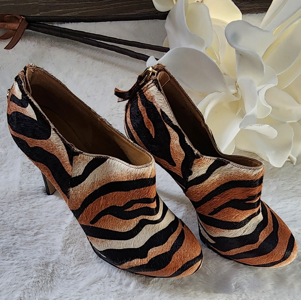 FIERCE TIGER PRINT PLATFORM!